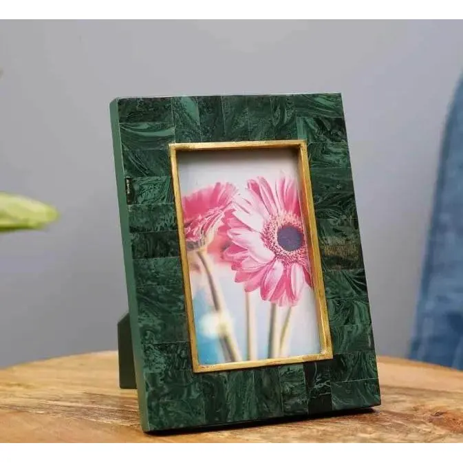 Green Textured Photo Frame