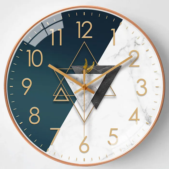 Black Round Wall Clock