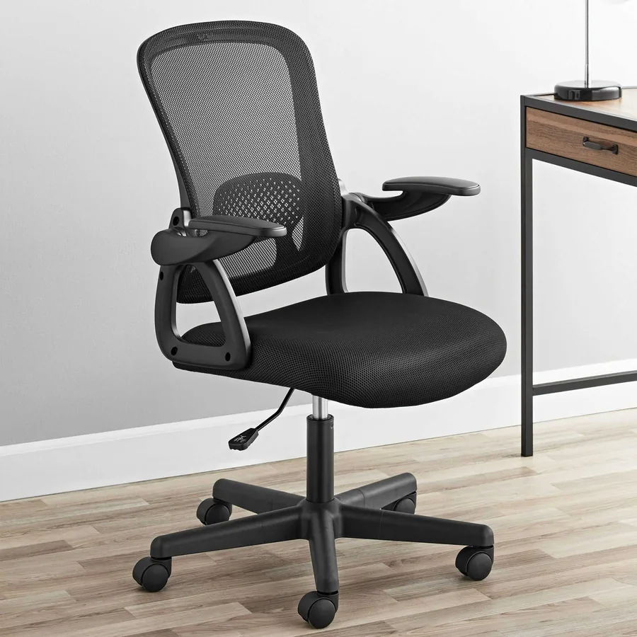 Office Chair with Desk