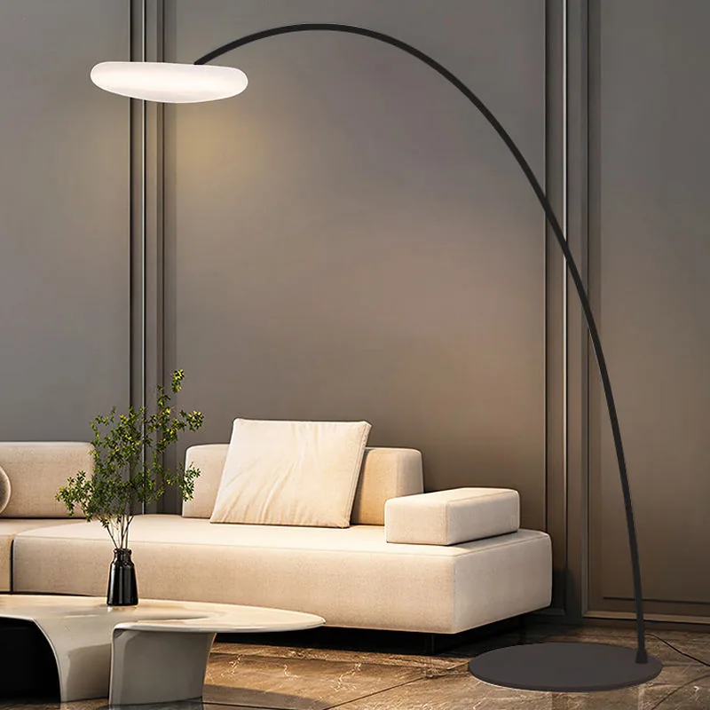 Black Arc Floor Lamp