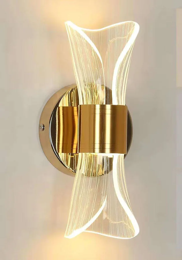 Bow Wall Lamp